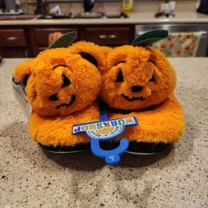 NWT Build A Bear Pumpkin Slippers, L (1-2)